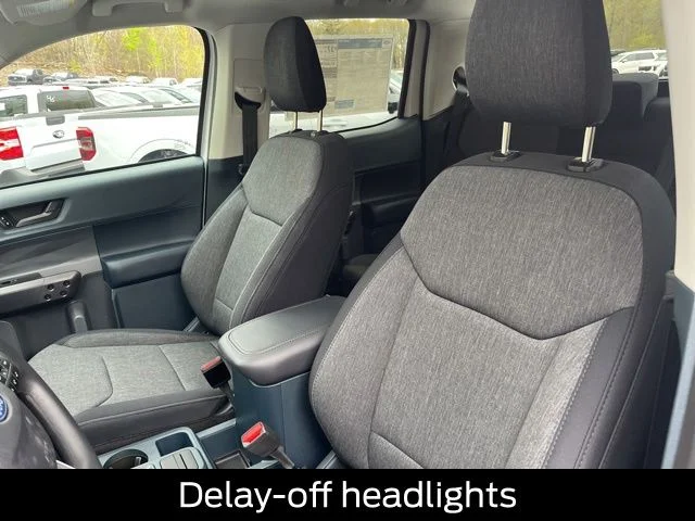 New 2026 Oxford White Ford XLT image 13