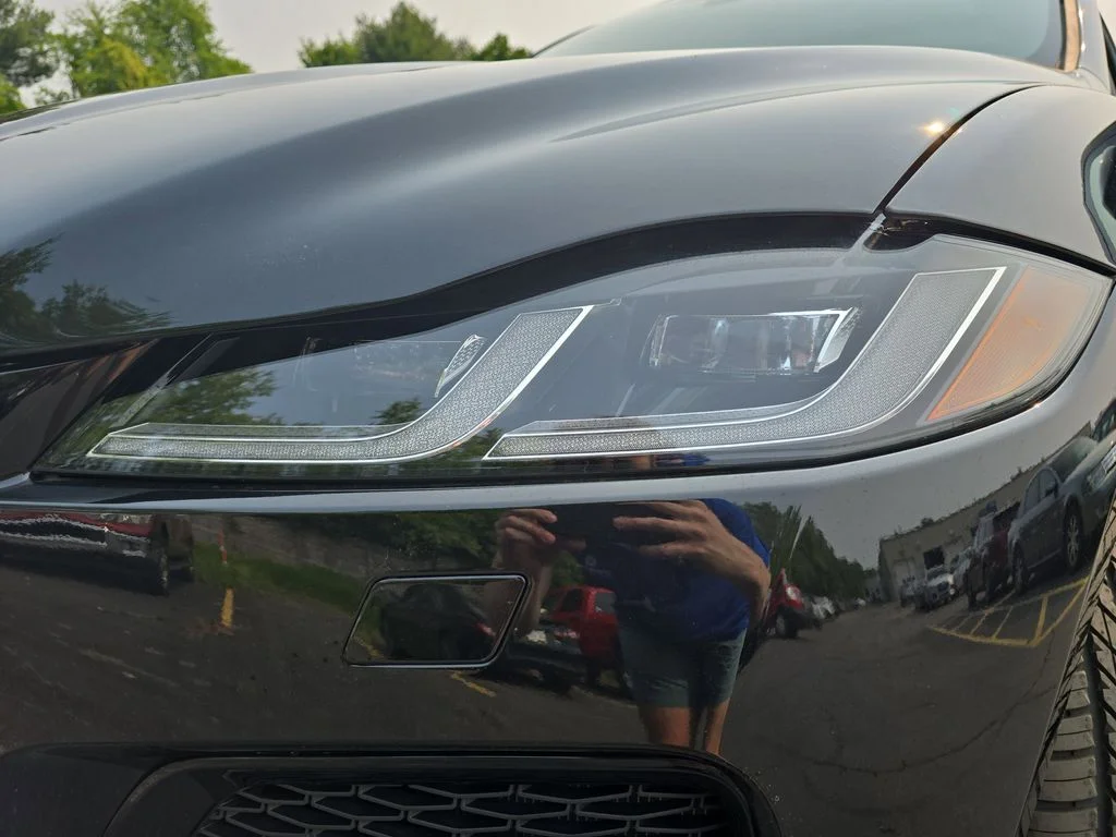 2026 Jaguar F-Pace R-Dynamic S - Photo 32