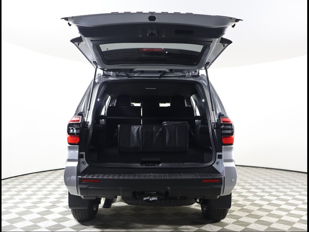 2026 Toyota 4Runner TRD Off-Road - Photo 14