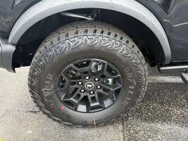 New 2026 Shadow Black Ford Badlands® image 35