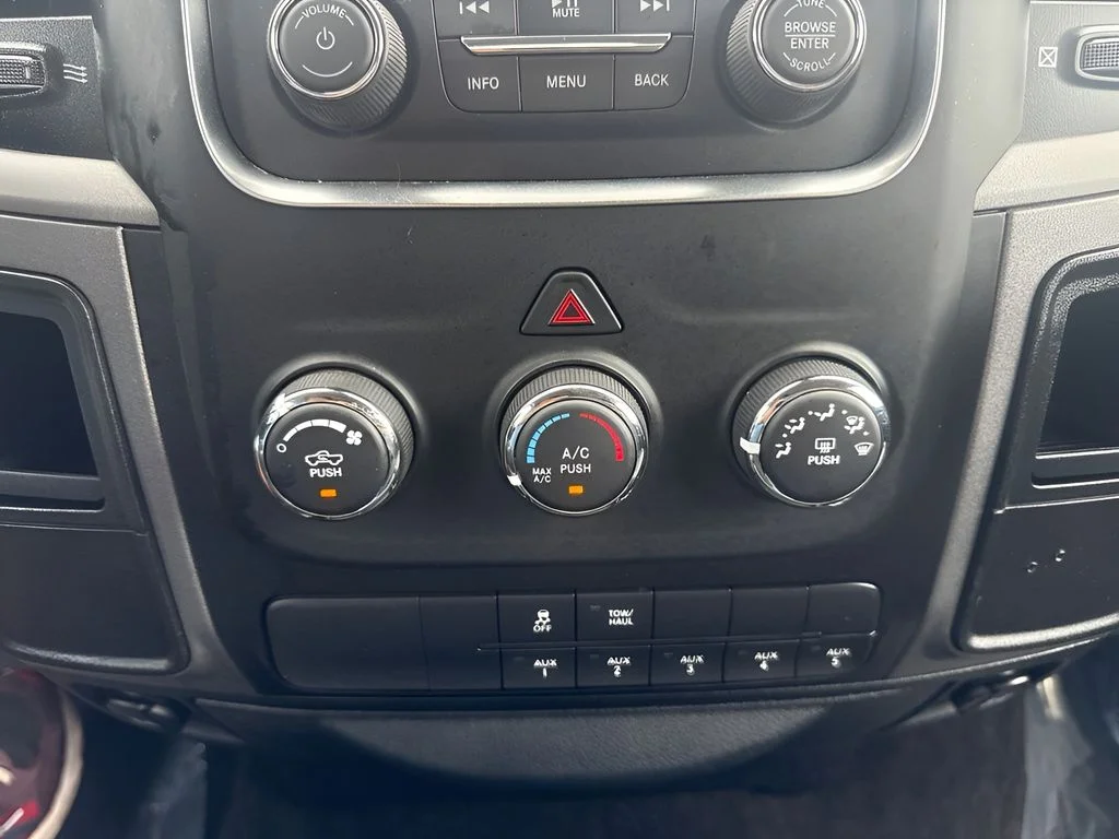 Used 2016 White Ram Tradesman image 11