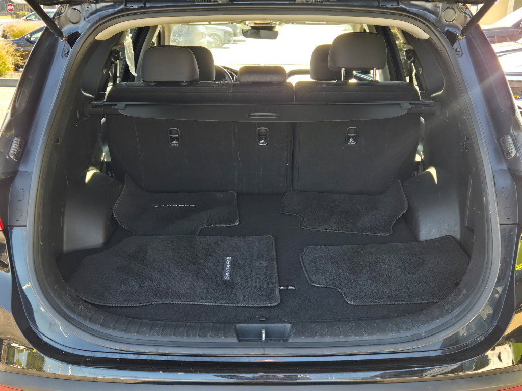 Used 2022 Twilight Black Hyundai SEL image 11