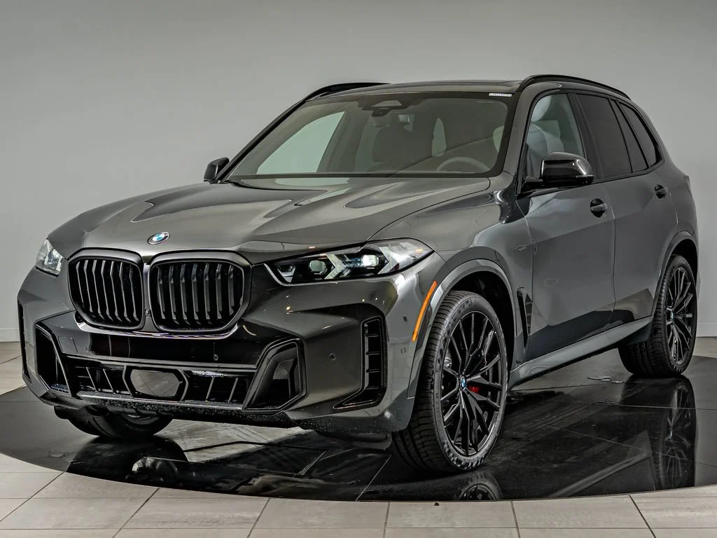 New 2026 Dravit Grey Metallic BMW xDrive40i image 1