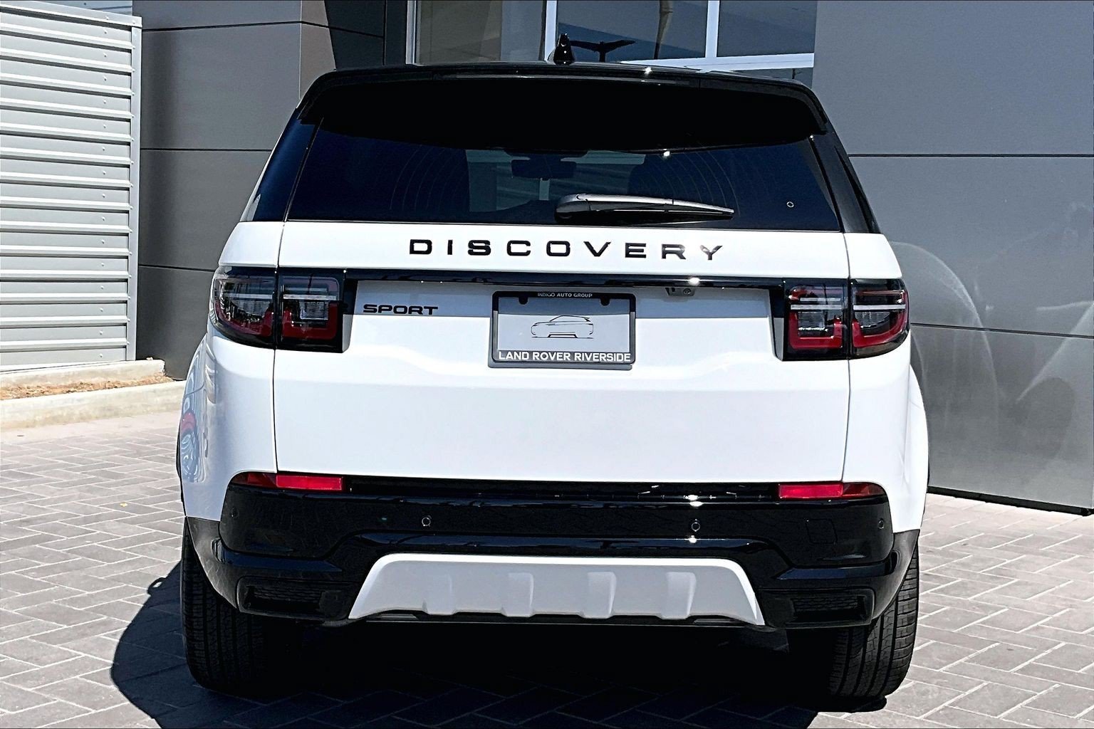 New 2026 Fuji White Land Rover Landmark image 4