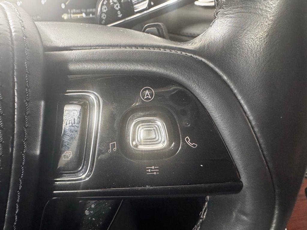 Used 2023 Black Metallic Lincoln Reserve image 17