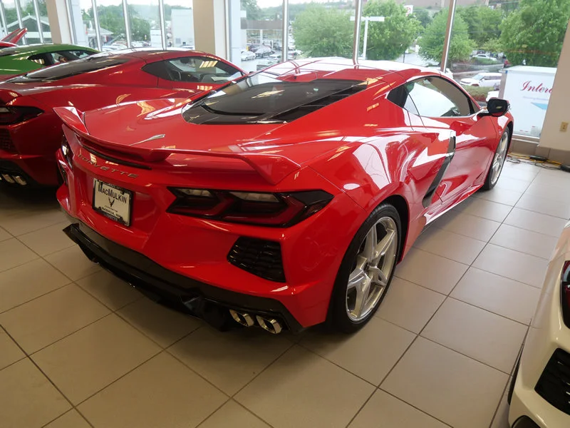 Used 2020 TORCH RED Chevrolet 2LT image 5