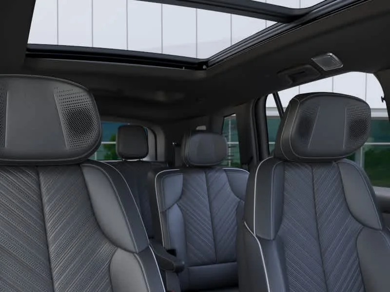 2026 Cadillac VISTIQ Platinum Sport - Photo 24