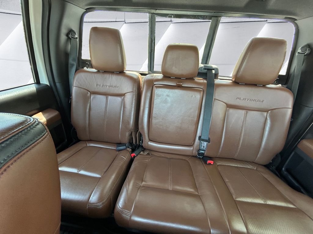 Used 2016 White Ford Platinum image 18