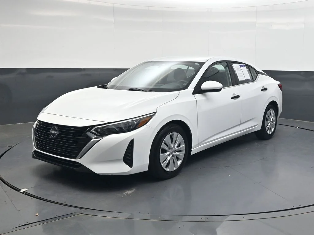 2025 Nissan Sentra S - Photo 8