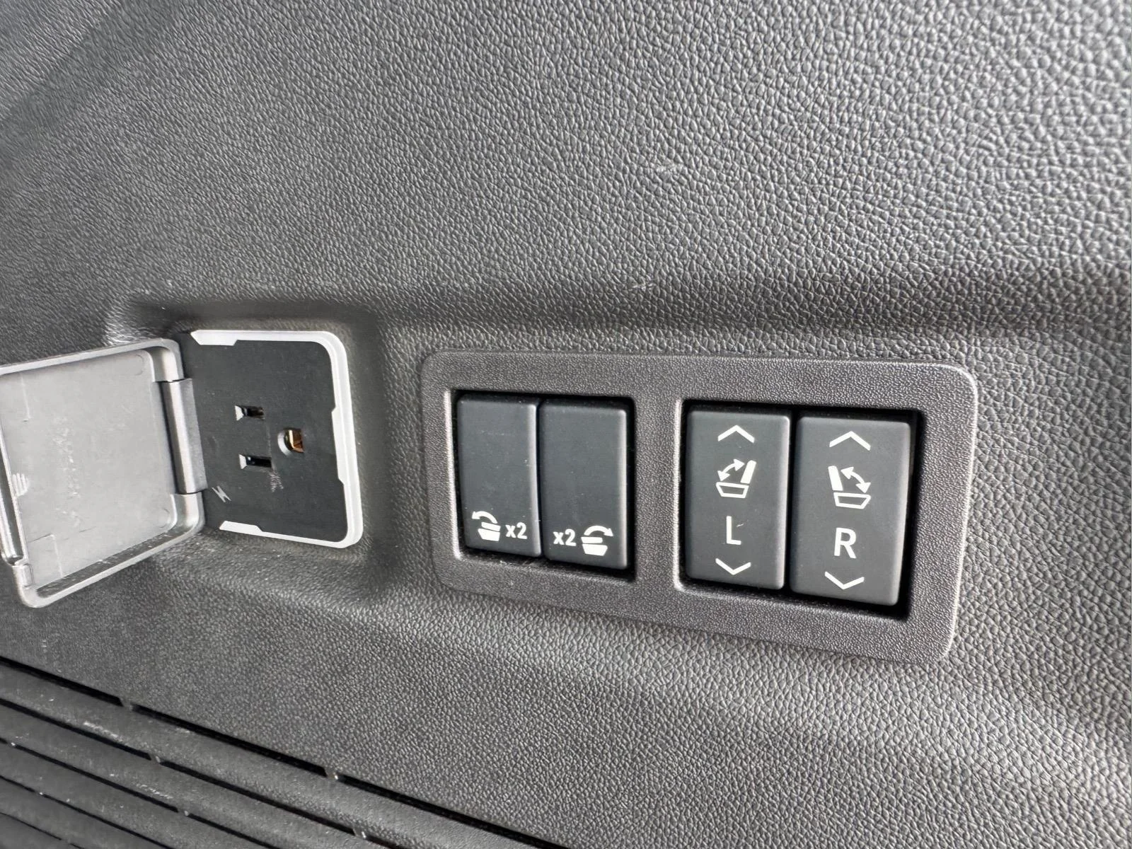 Used 2026 Summit White GMC Denali image 14