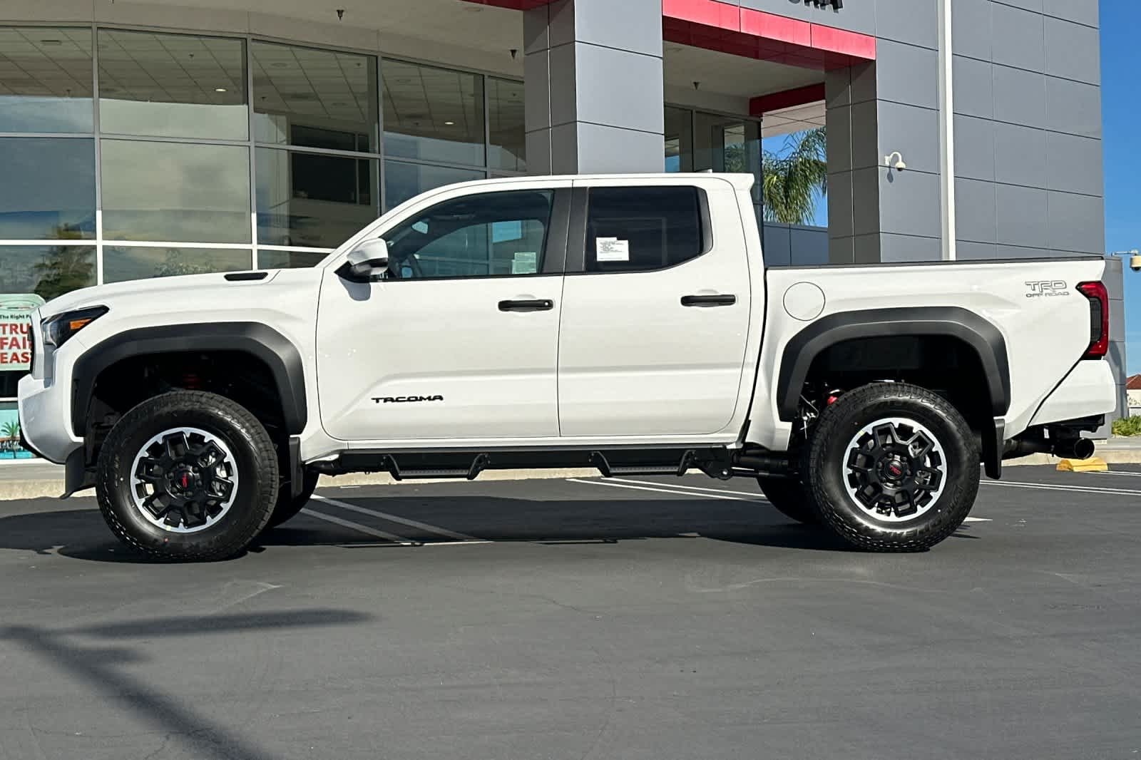 2026 Toyota Tacoma TRD Off Road - Photo 7