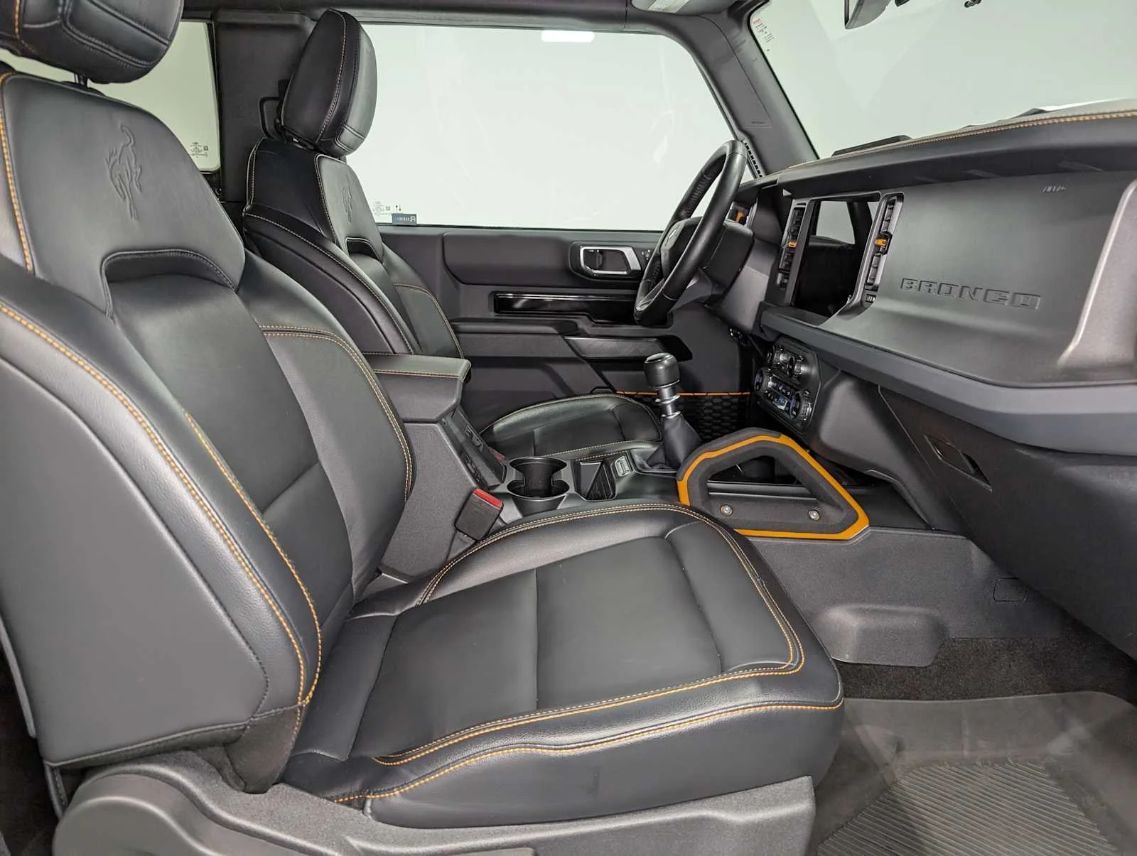 Used 2024 Shadow Black Ford Badlands image 43