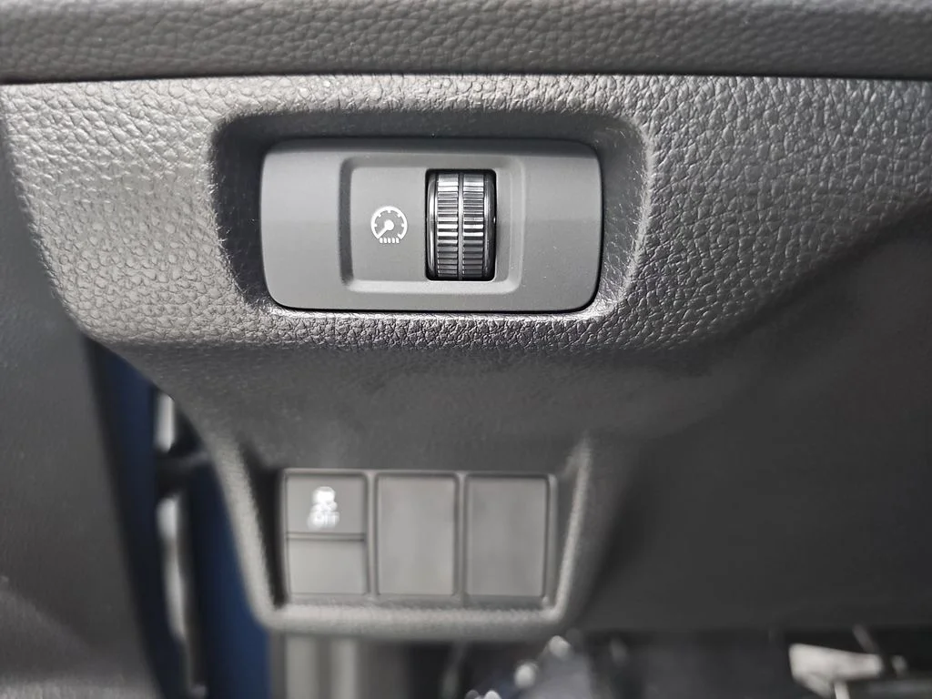 2025 Honda Civic Sport - Photo 28