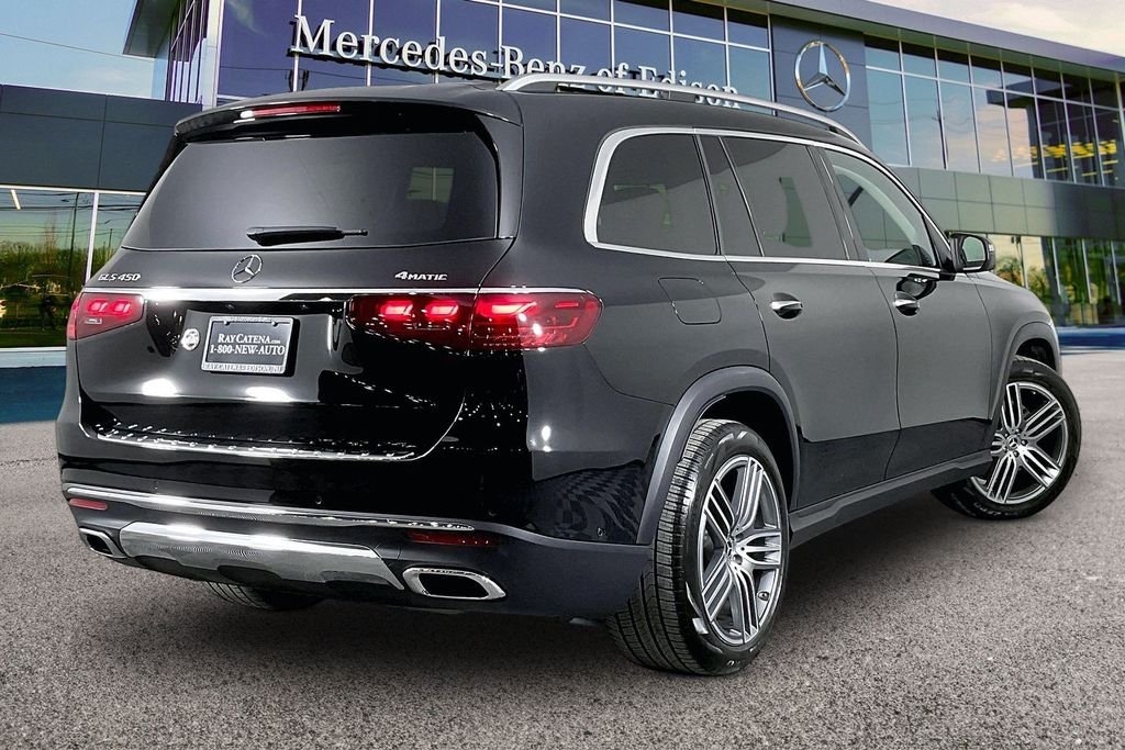 Used 2026 Black Mercedes-Benz GLS 450 image 10