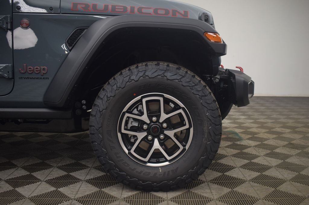 New 2026 Anvil Clear-Coat Exterior Paint Jeep Rubicon image 6