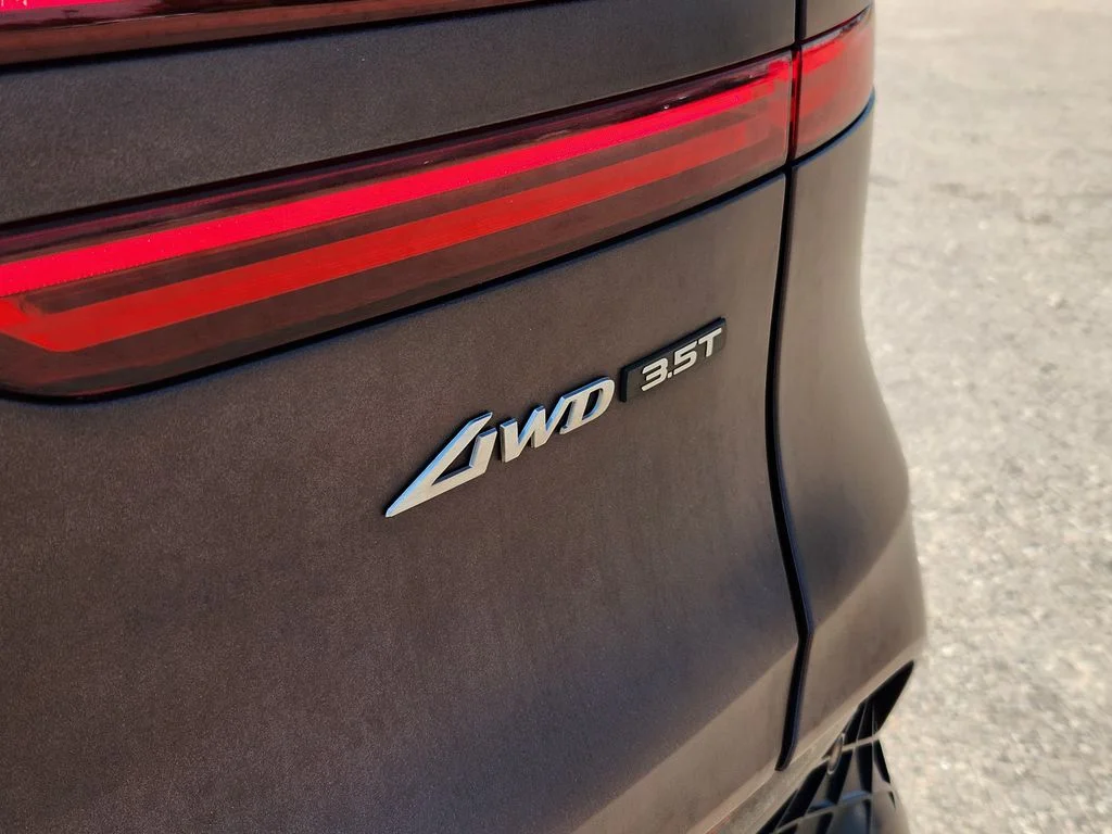 Photo 33