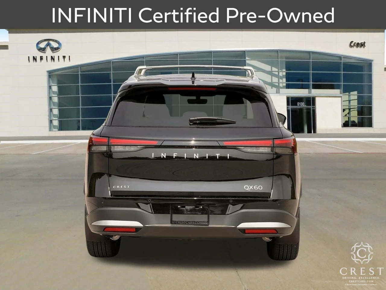 Certified Used 2026 Mineral Black INFINITI LUXE image 4