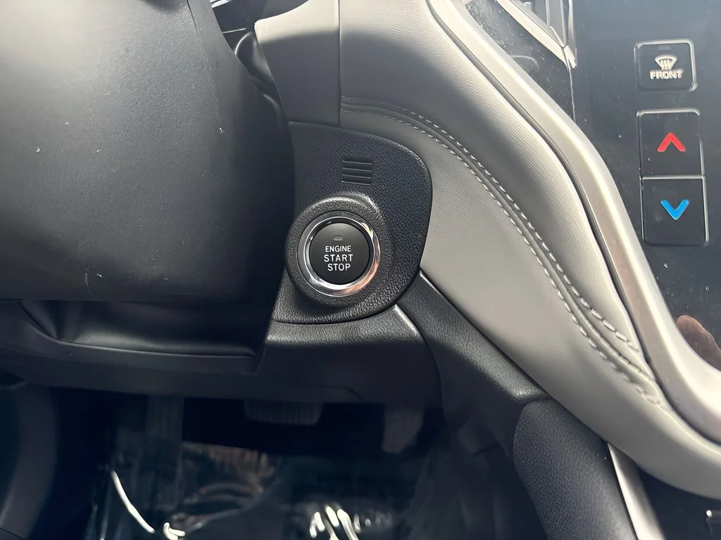 Used 2025 Silver Subaru Premium image 12