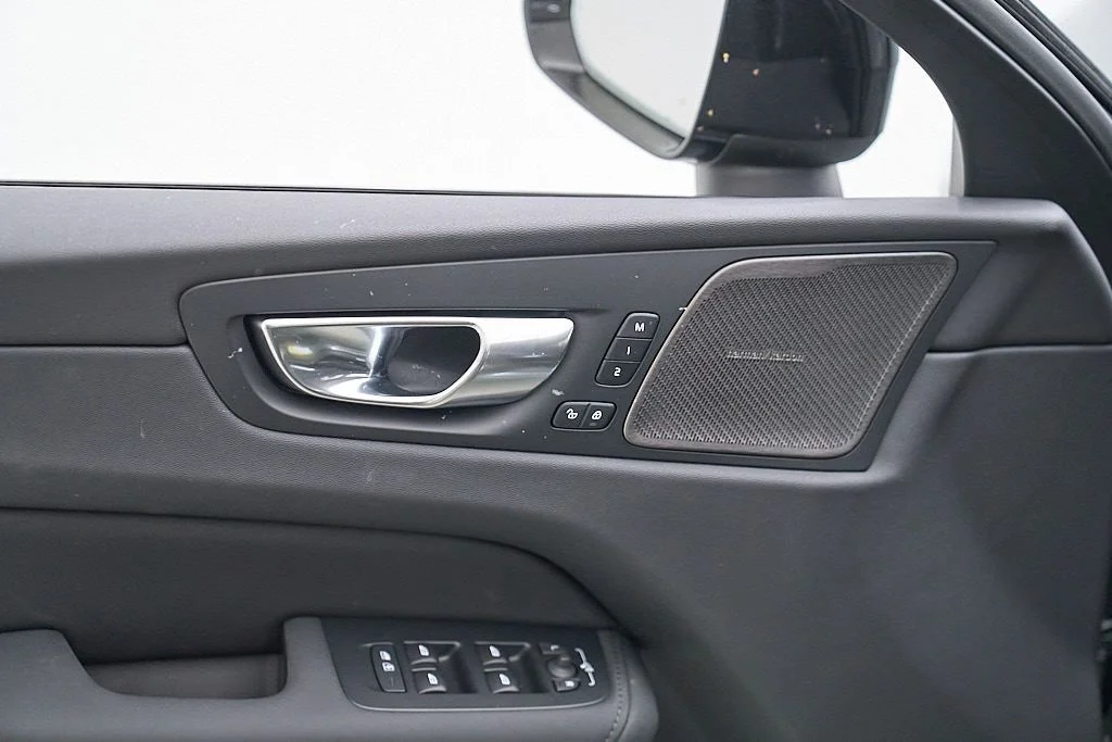 New 2026 Forest Lake Volvo Ultra image 11