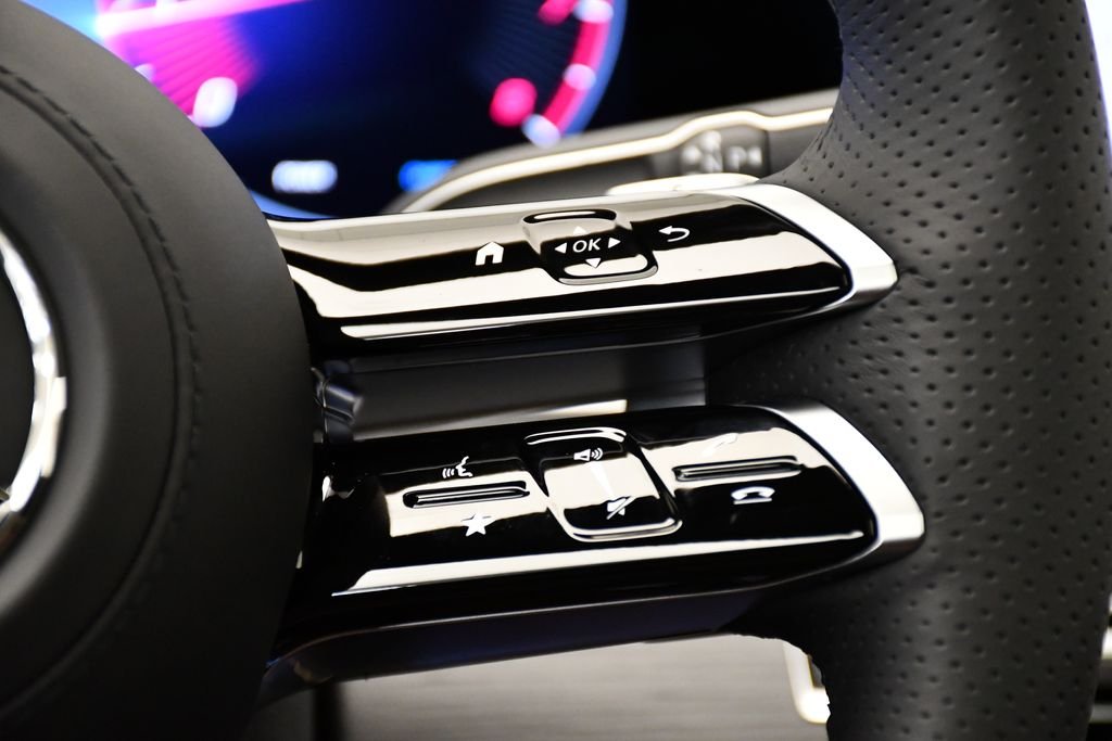 2025 Mercedes-Benz GLS Base - Photo 24