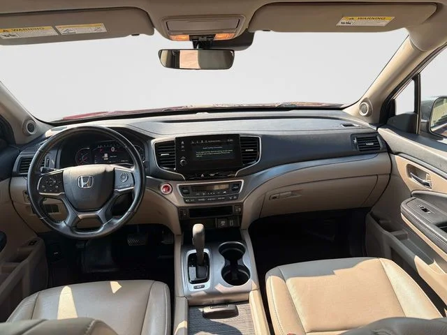 Used 2019 Red Honda EX-L image 18