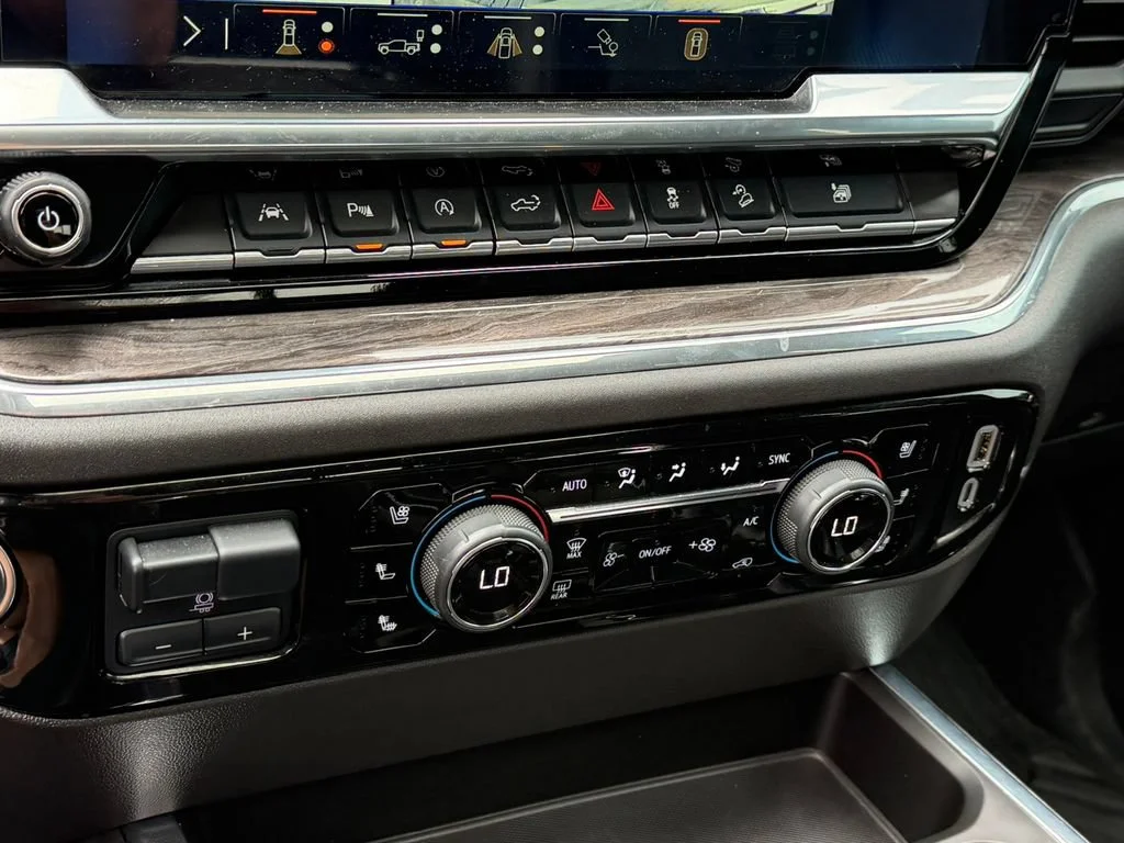 2024 Chevrolet Silverado 1500 LTZ - Photo 43