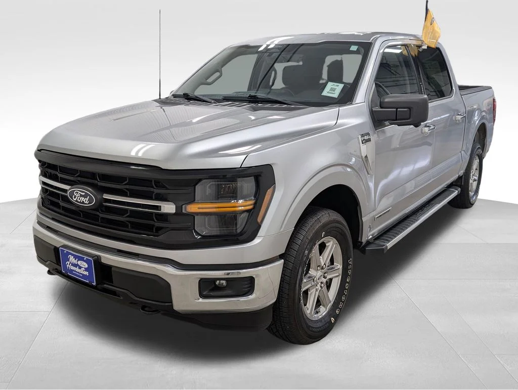 Certified Used 2024 Iconic Silver Metallic Ford XLT image 20