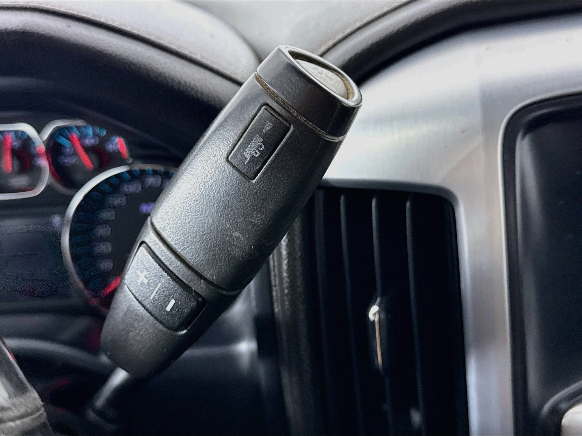 Used 2019 SUMMIT WHITE GMC SLT image 18
