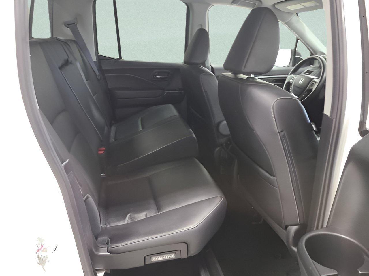 Certified Used 2023 Platinum White Pearl Honda AWD RTL image 15