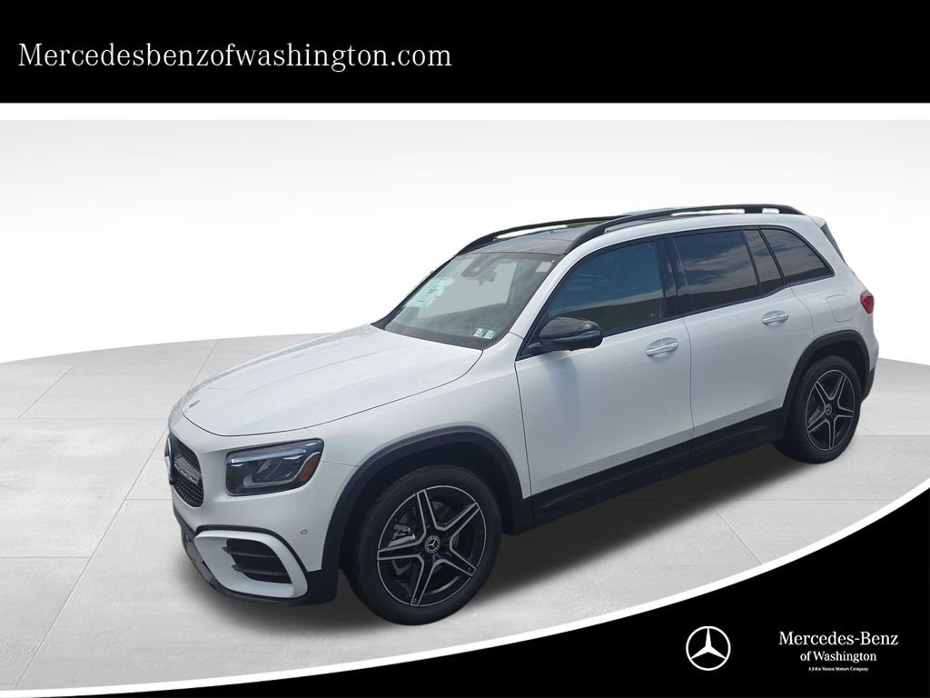 2026 Mercedes-Benz GLB GLB 250 4MATIC's photo