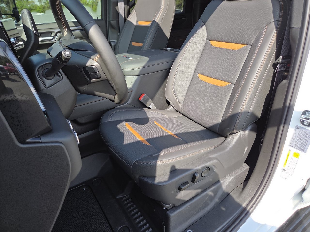 2026 GMC Sierra 2500HD AT4 - Photo 31