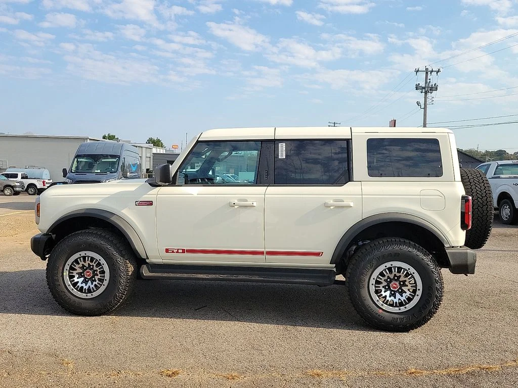 New 2026 Wimbledon White Ford Outer Banks® image 3
