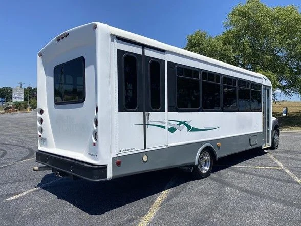 Used 2014 White Ford Handicap Accesible image 6