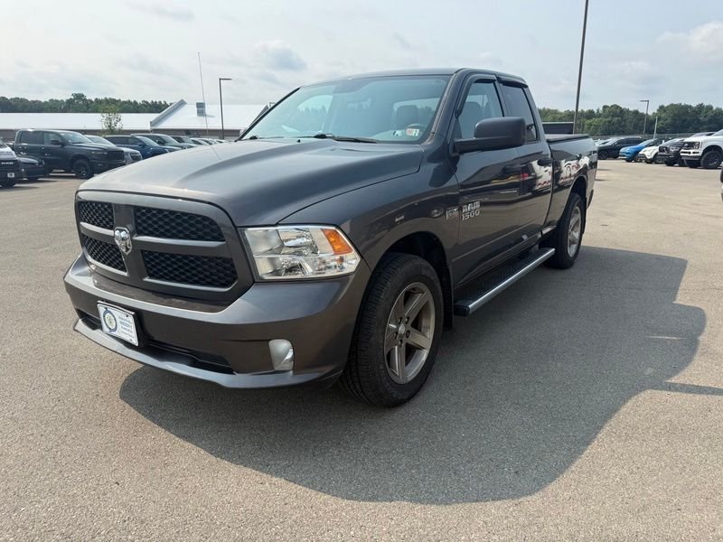 Used 2017 Gray Ram Express image 2