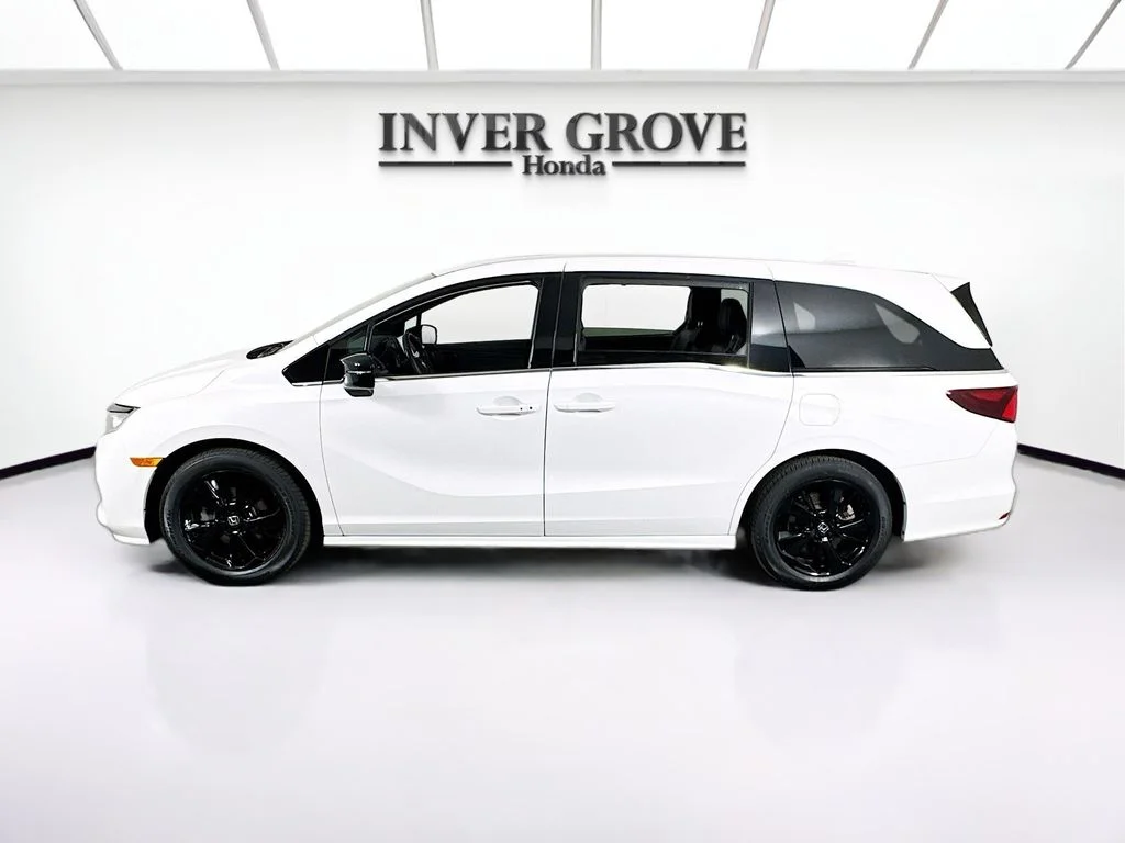 Used 2024  Honda Sport image 8