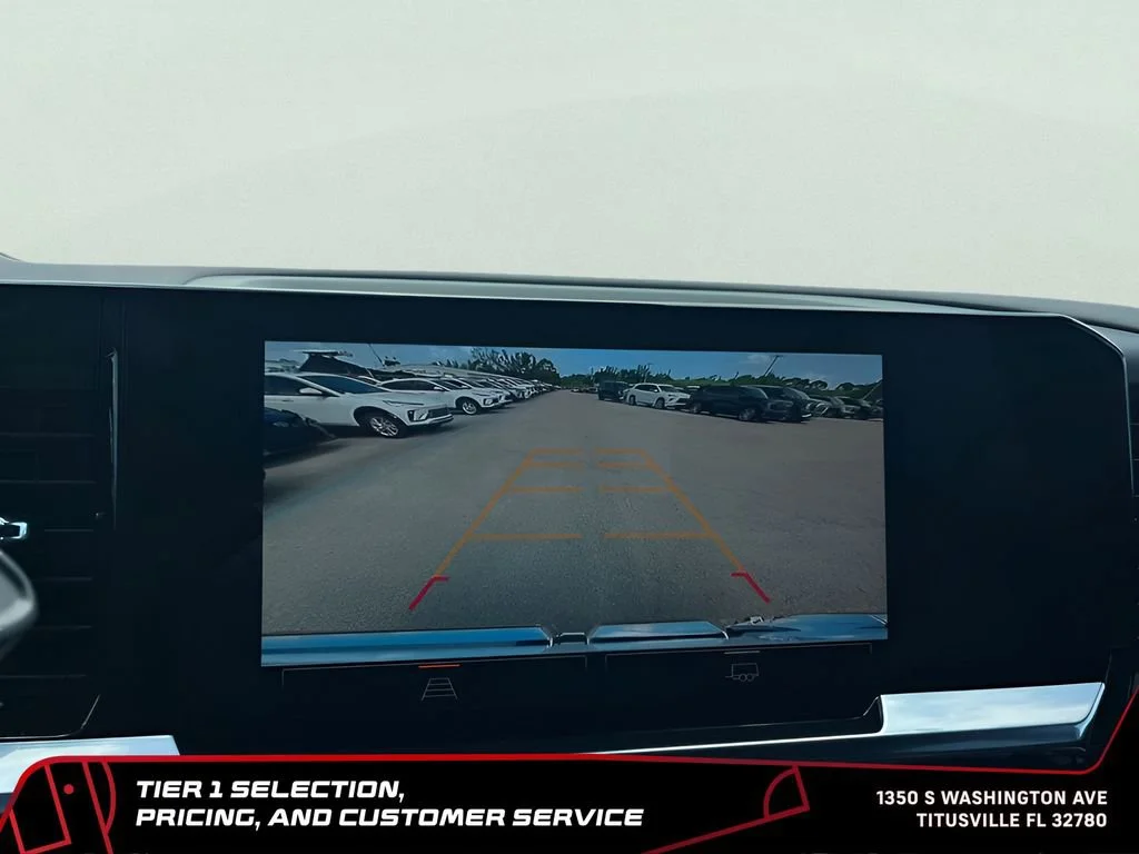 New 2026 Summit White GMC Elevation image 30