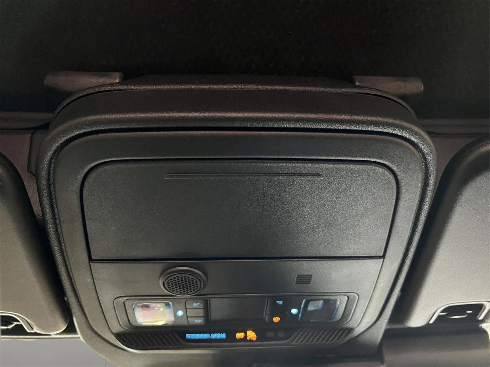 Used 2025 Shadow Black Ford Outer Banks image 26
