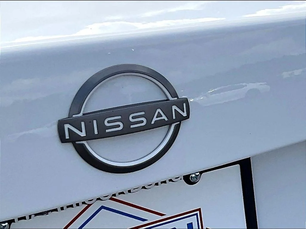Certified Used 2024 Cloud White Nissan SV image 27