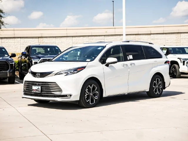 New 2026 Pearl Toyota Platinum image 8