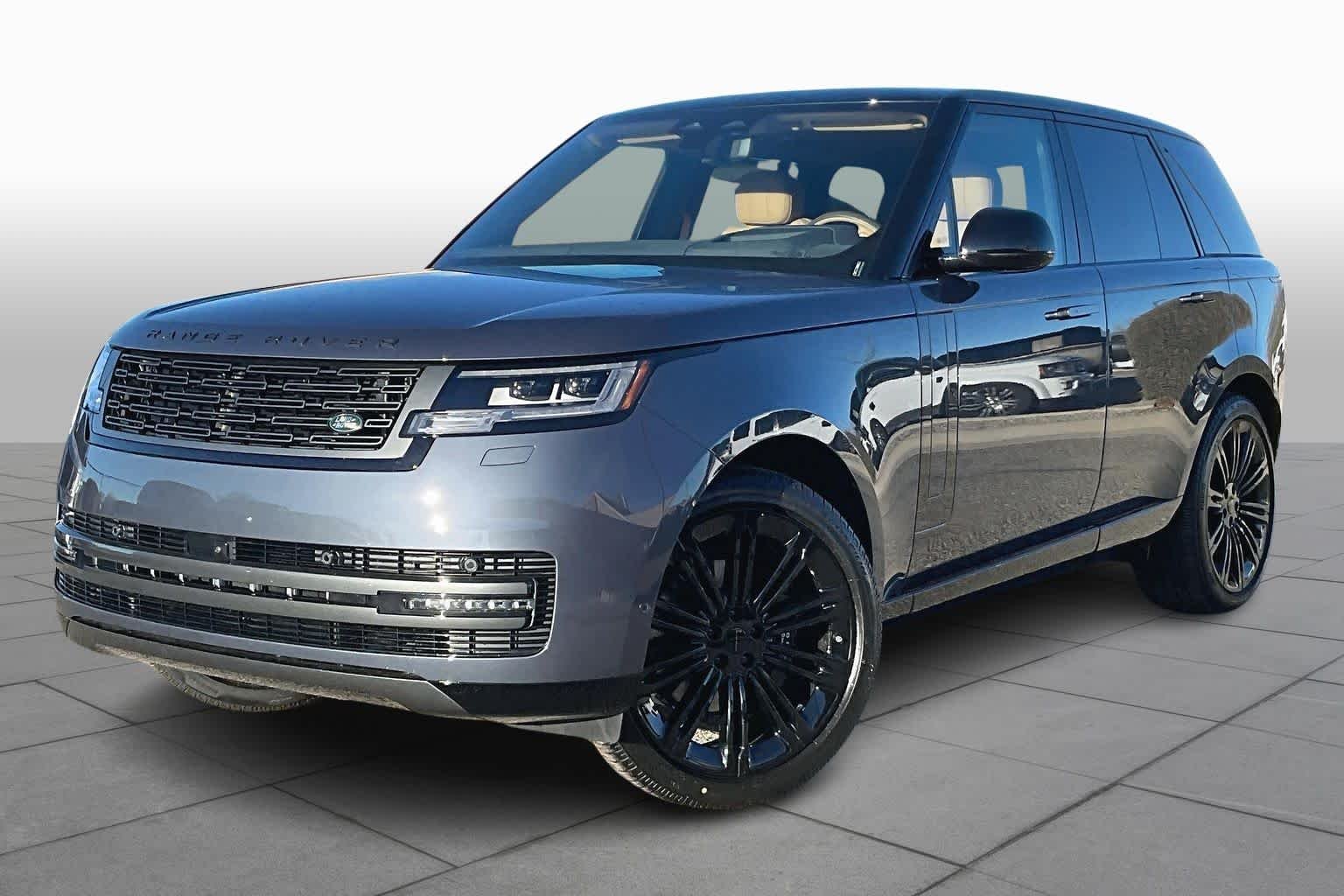 Varesine Blue 2026 Land Rover Range Rover P400 SE AWD SUV / Crossover All-Wheel Drive