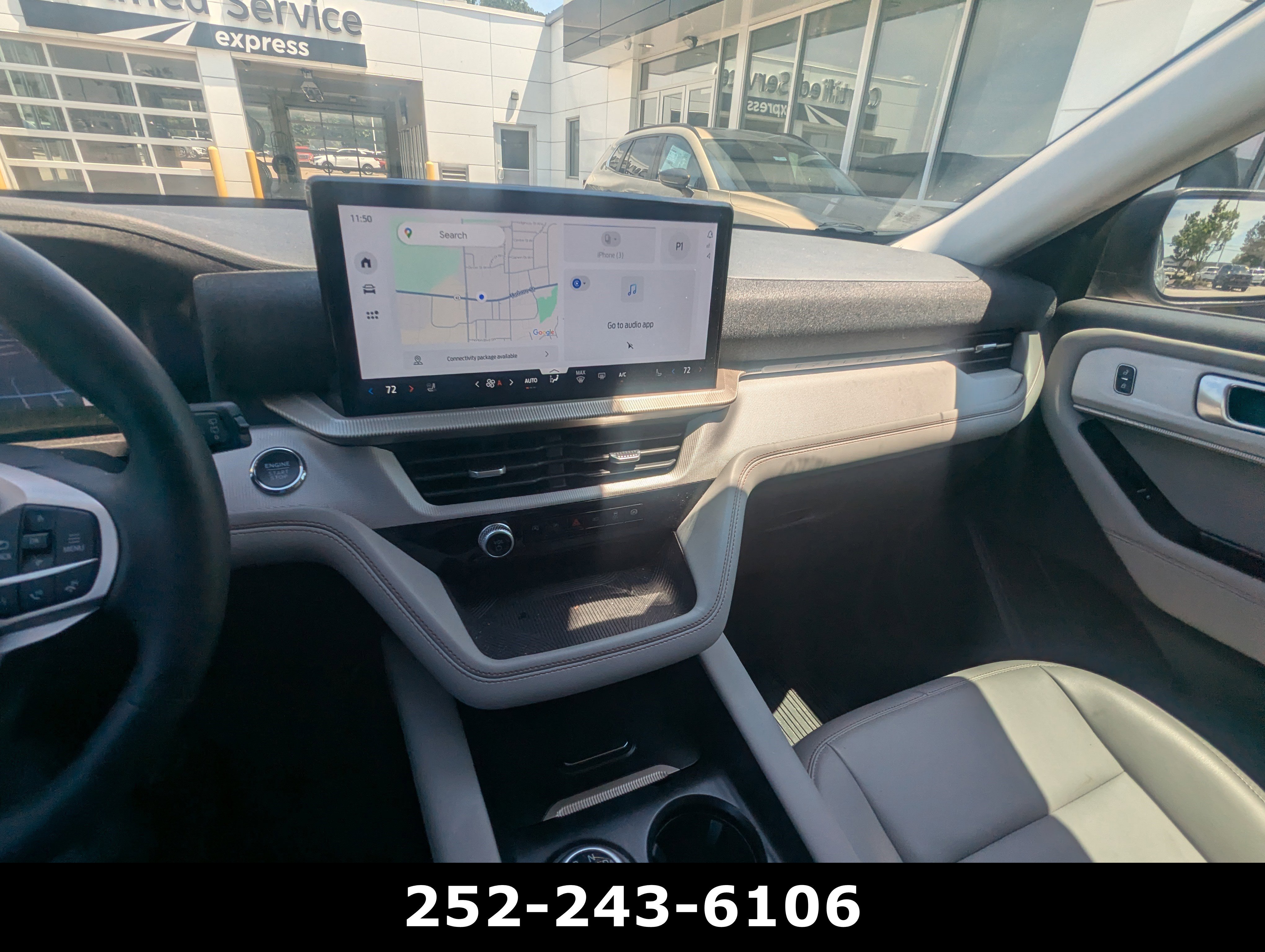 Used 2025 Vapor Blue Ford Active image 13