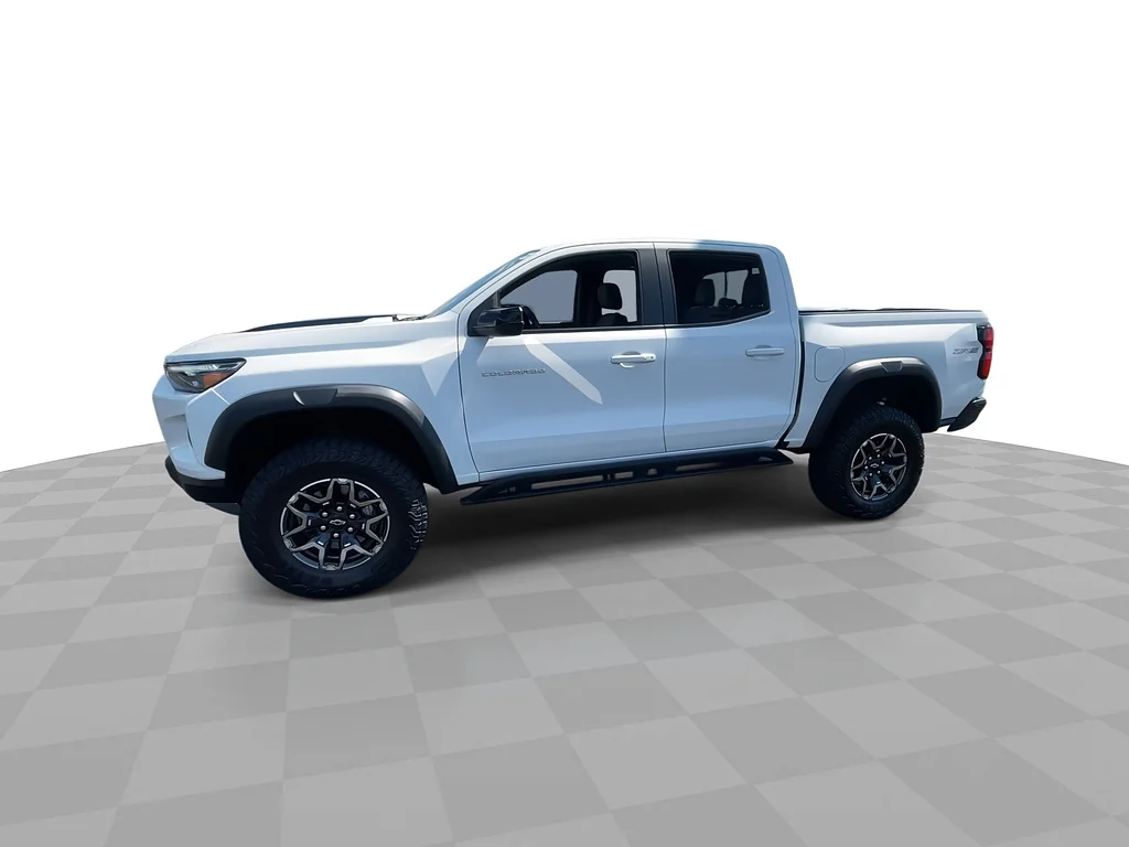 Used 2023 Summit White Chevrolet ZR2 image 6