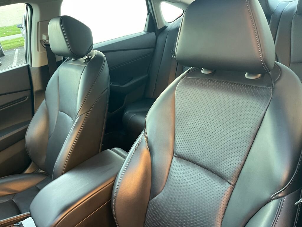 Used 2024 Urban Gray Pearl Honda EX-L image 6