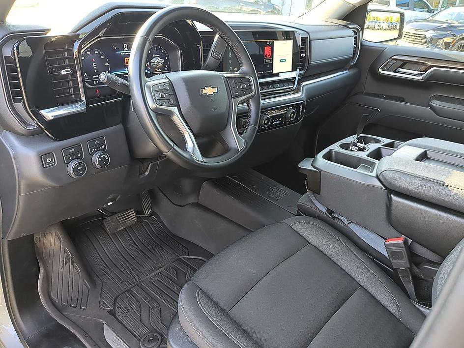 Used 2023 Sterling Gray Metallic Chevrolet LT image 15