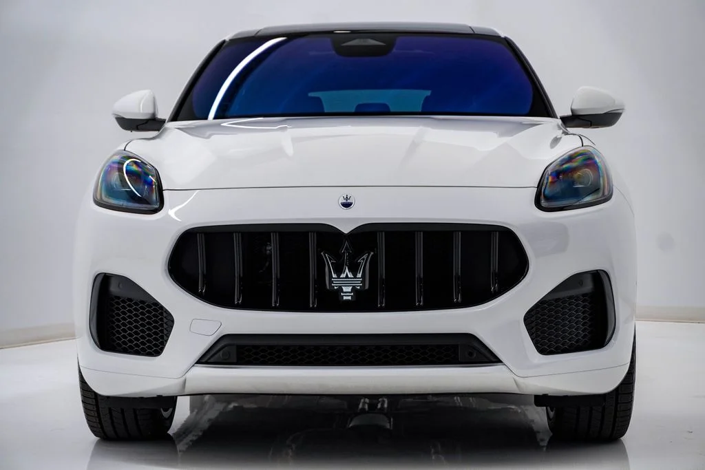 New 2026 Bianco Astro Metallic Maserati Modena image 6