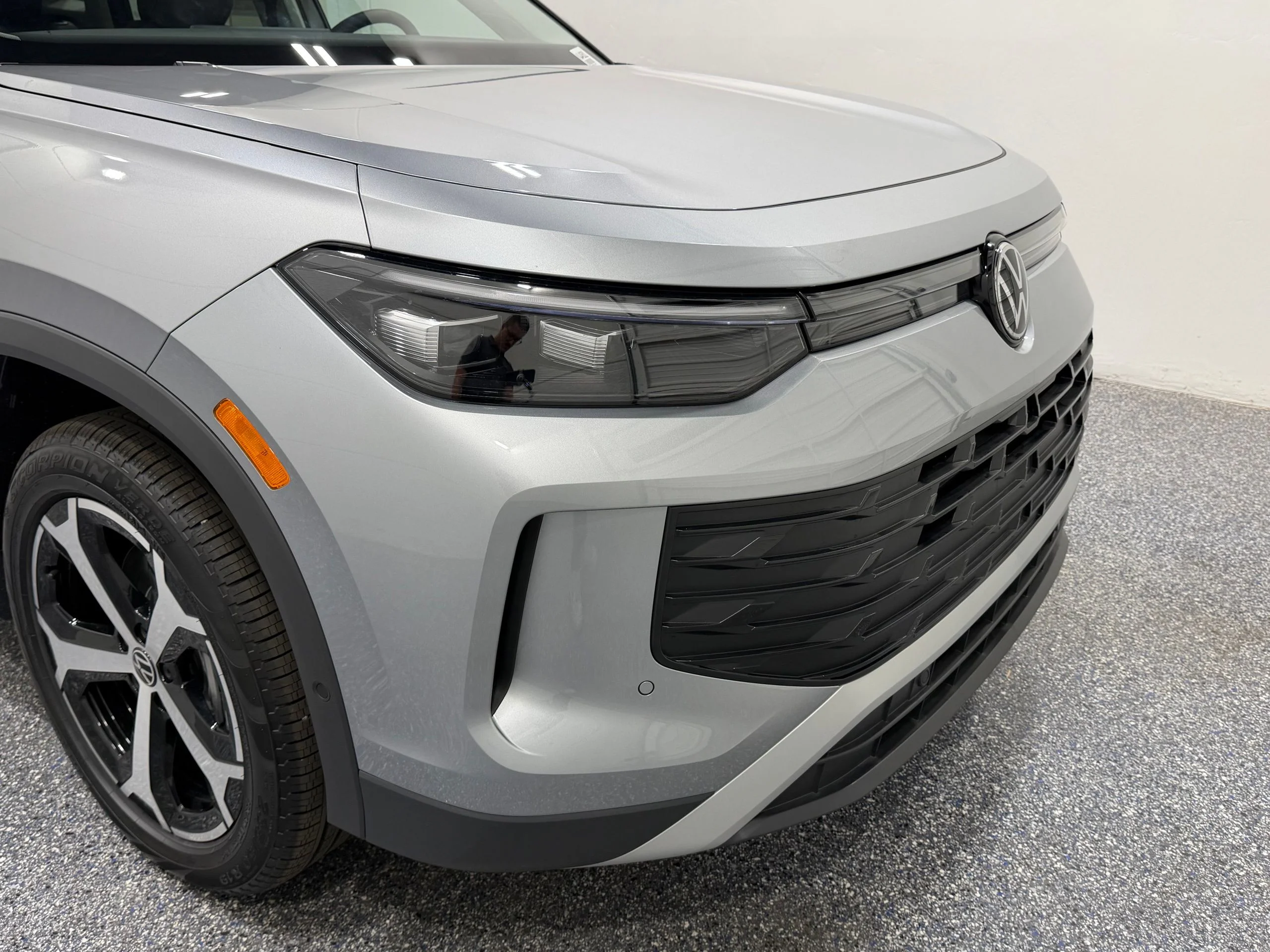 New 2026 Silver Volkswagen SE image 18