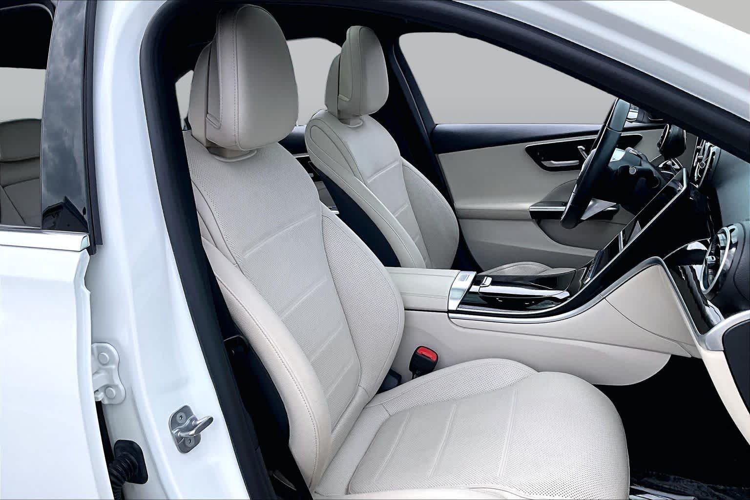 Used 2024 Polar White Mercedes-Benz C 300 image 9