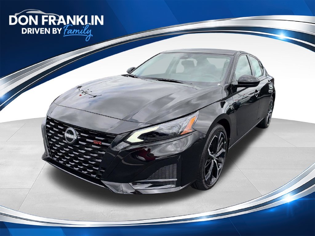 New 2026 Black Nissan 2.5 SR image 1