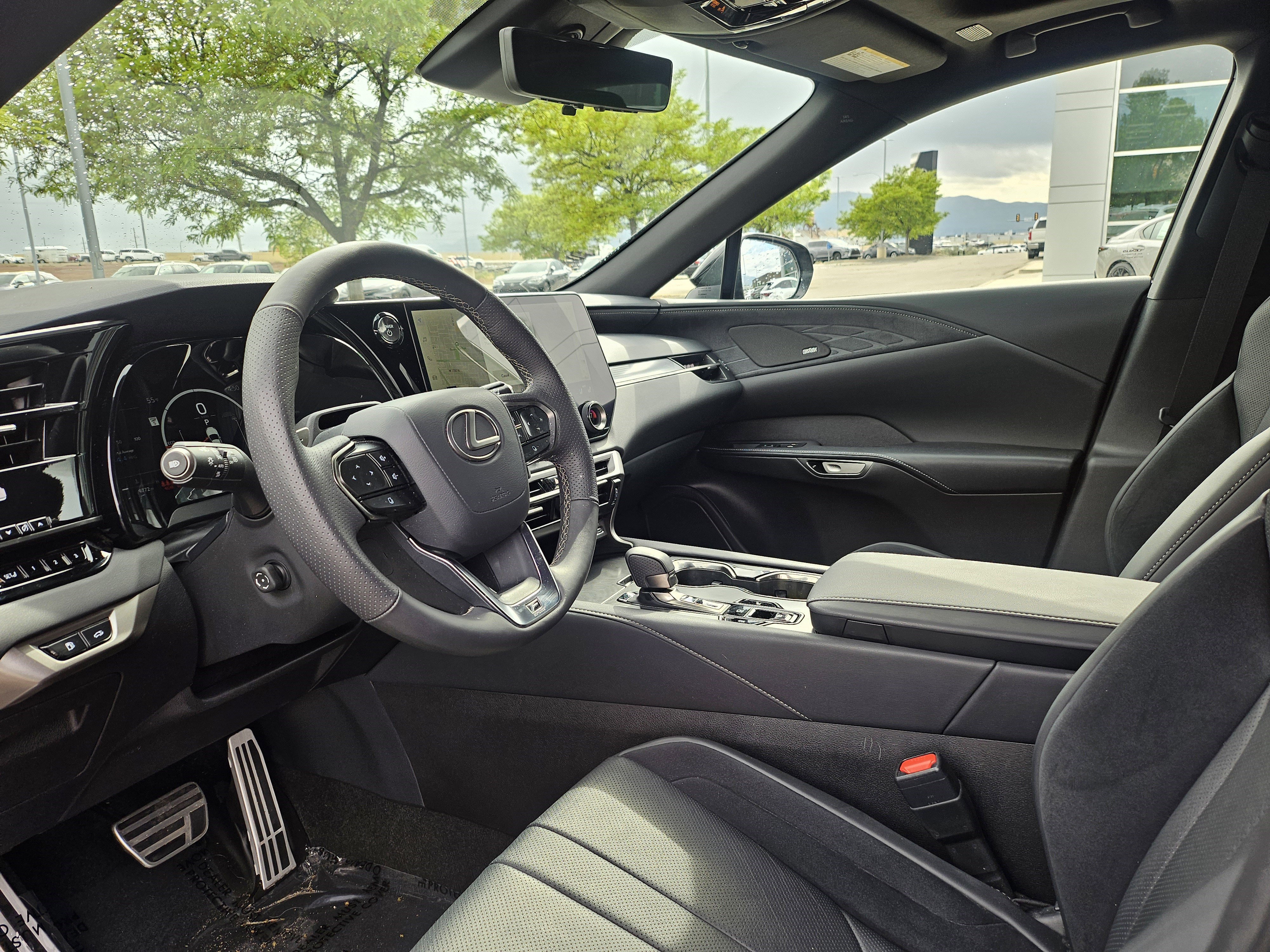 Certified Used 2025 CAVIAR Lexus 500h F SPORT Performance image 10