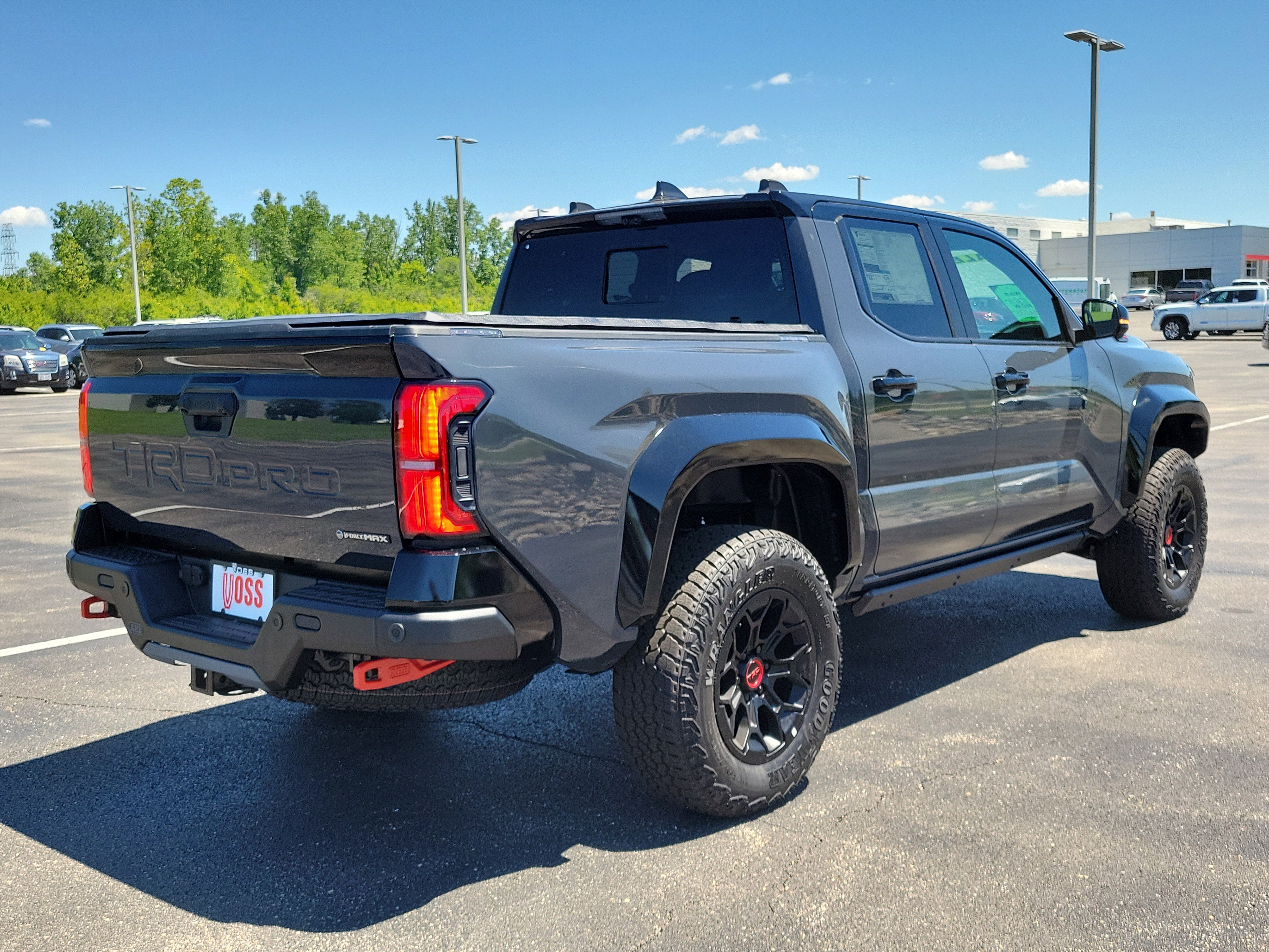 2026 Toyota Tacoma TRD Pro - Photo 34
